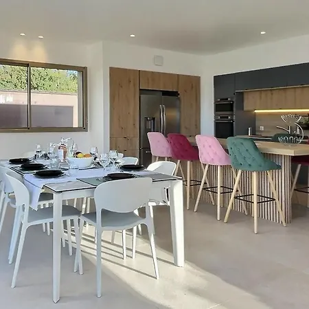 Harmony Modern 5 Etoiles With Pool For 12 People